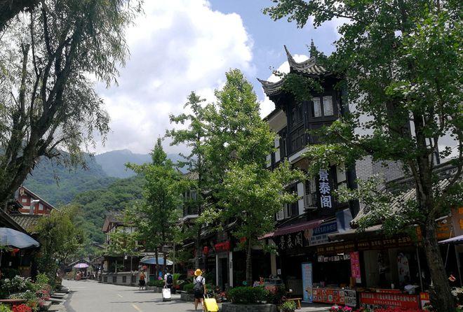 自駕天臺成都山游到哪里好玩_自駕成都天臺山一日游攻略_成都到天臺山自駕游