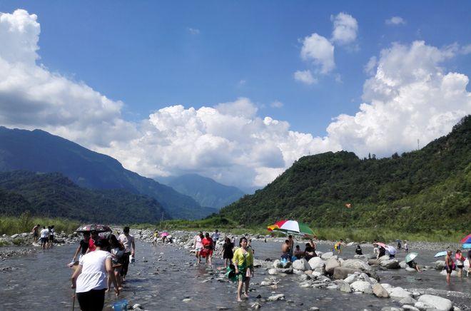 自駕成都天臺山一日游攻略_成都到天臺山自駕游_自駕天臺成都山游到哪里好玩