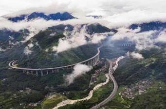 廣元到青海湖自駕游_青海自駕湖廣元游到西安路線_四川廣元到青海湖有多遠