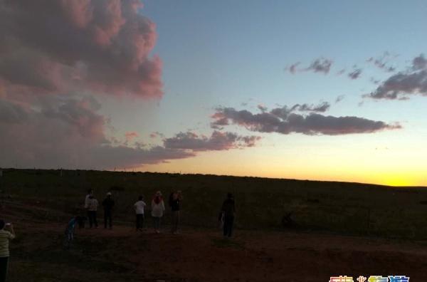 北京自駕草原游玩攻略_北京最近的草原自駕游_北京自駕游草原攻略