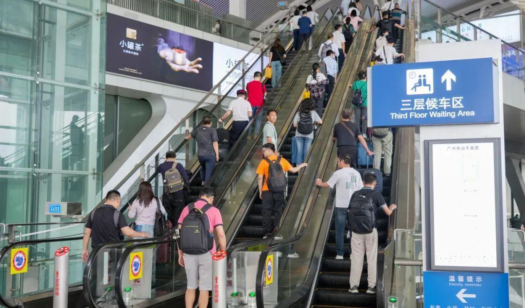 學(xué)生證買火車票規(guī)則_火車票證規(guī)則買學(xué)生票有用嗎_火車票學(xué)生需要什么證件