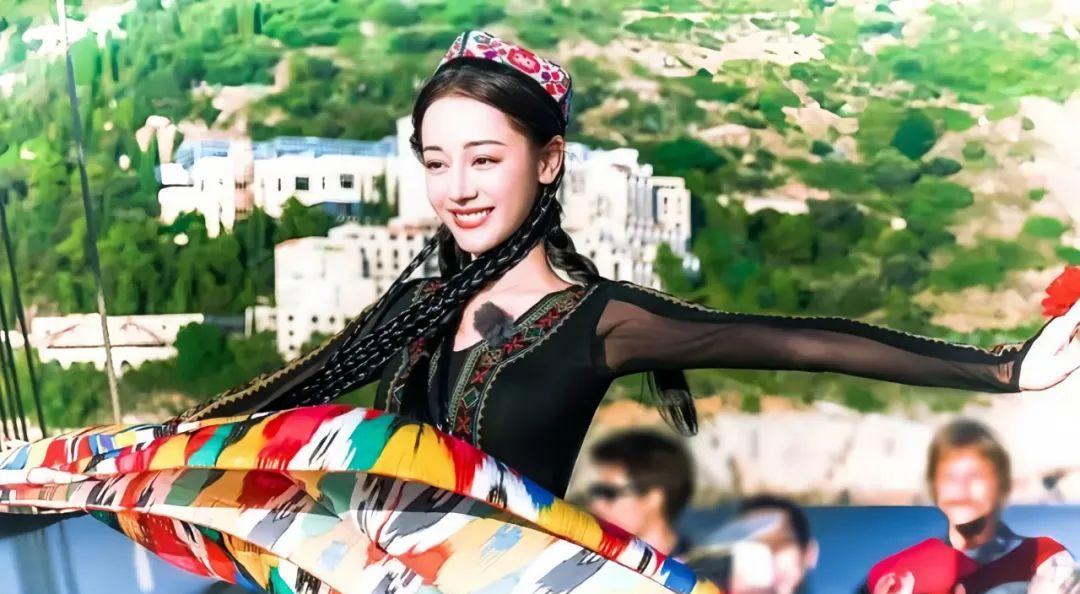 烏魯木齊旅游內地團報價_烏魯木齊當地旅游團報價_烏魯木齊旅游團報價