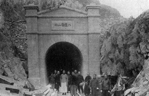 北京站有火車嘛_2021年北京火車站可以走嗎_北京火車站有幾個站