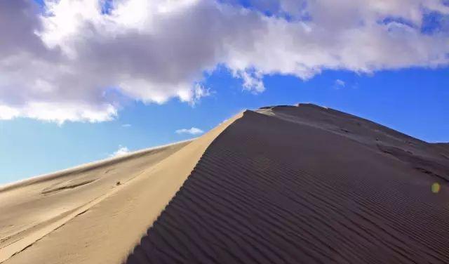 自駕游赤峰_自駕游赤峰導游電話_自駕游赤峰旅游攻略必玩的景點