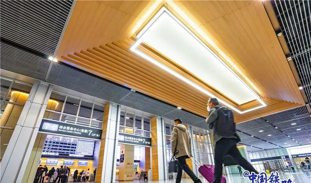 北京火車站有幾個(gè)站_2021年北京火車站可以走嗎_北京站有過路火車嗎