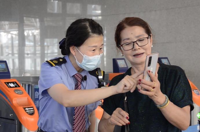 南昌西到火車站_南昌火車站西到康明醫(yī)院怎么走_南昌火車站西到豐城怎么坐車