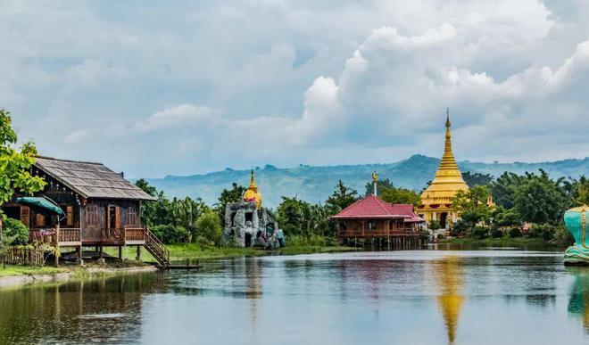 瑞麗景點旅游路線_瑞麗旅游景點有哪些_瑞麗旅游必游之地