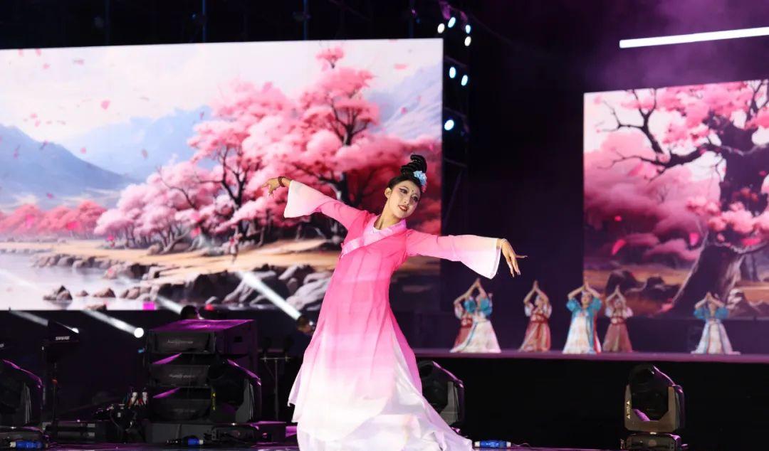 隴南旅行_隴南旅游_旅游隴南萬象洞景區(qū)怎么發(fā)說說