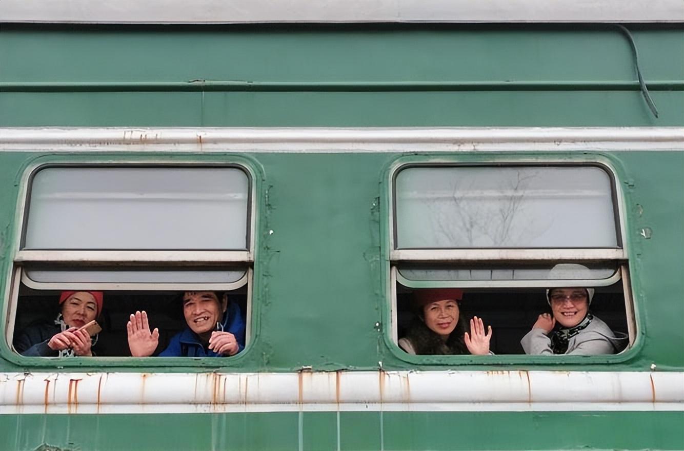 坐火車的感覺_乘坐火車的感覺_火車坐著難受怎么辦