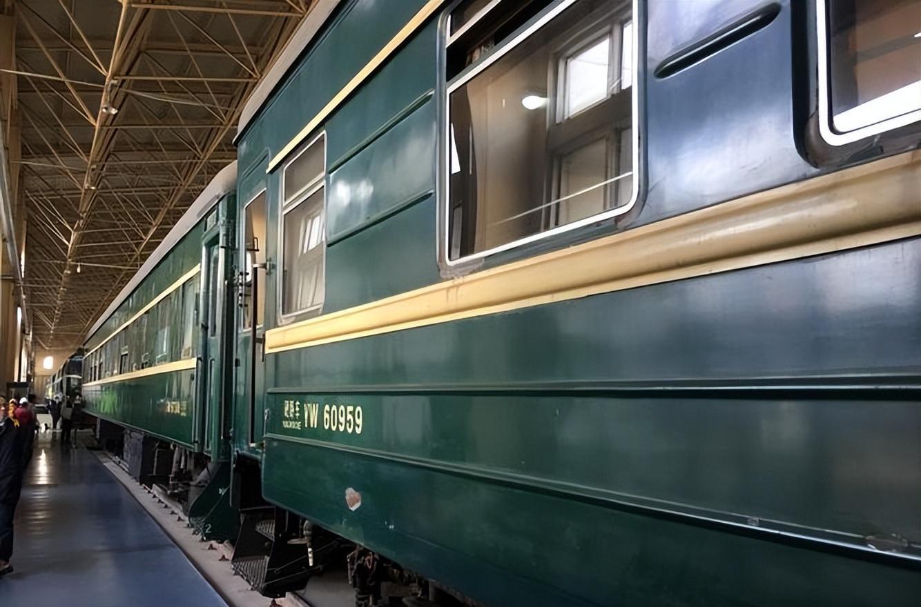 乘坐火車的感覺_火車坐著難受怎么辦_坐火車的感覺