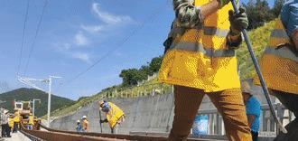 武當山火車站到十堰火車站多遠_十堰至武當山火車站列車時刻表_十堰火車站到武當山