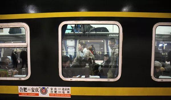 高鐵火車是靠什么運行_高鐵火車是虧本的嗎_k是高鐵還是火車