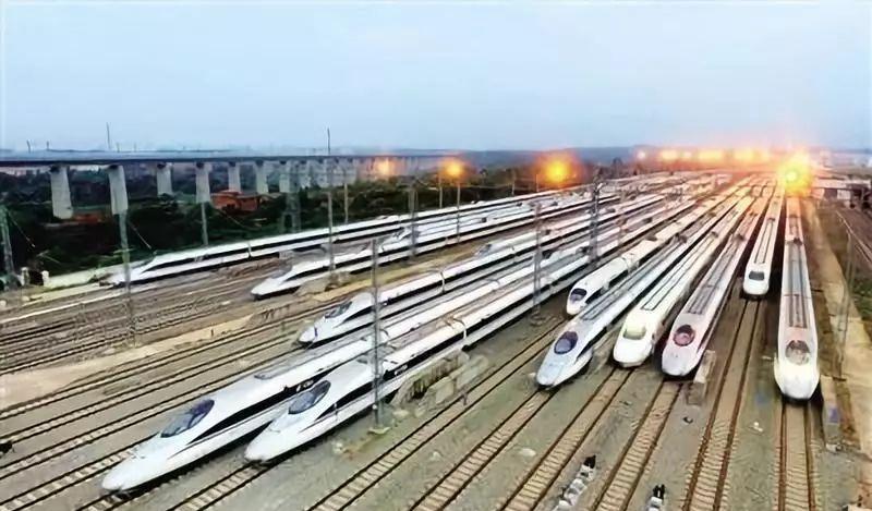 銀川至固原火車_銀川到固原火車_銀川到固原火車票價(jià)