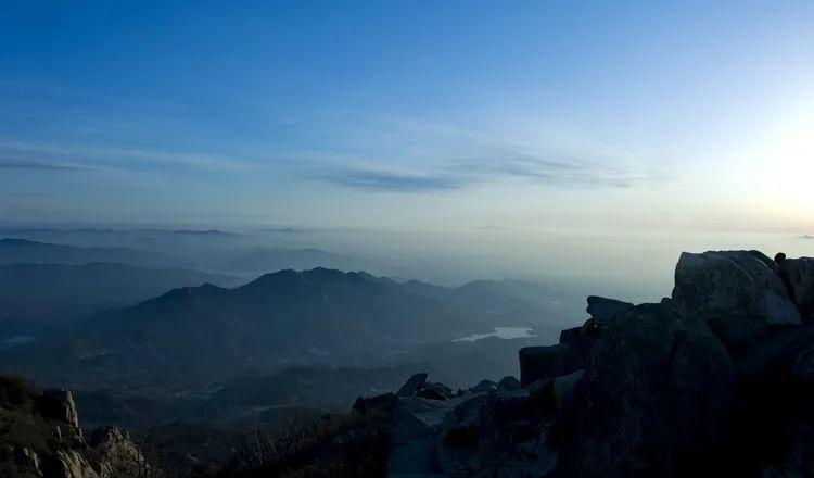 泰山離火車站近還是汽車站近呢_泰山離哪個火車站近_泰山離火車站近的酒店