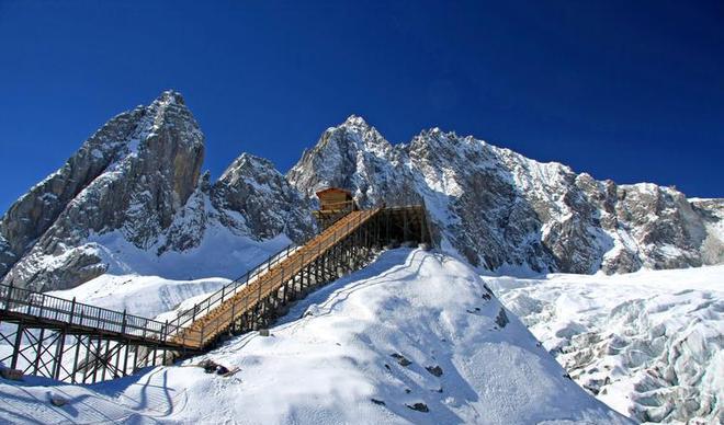 云南旅游攻略9天8夜_云南旅游攻略6天5晚價錢_云南五天四晚旅游攻略