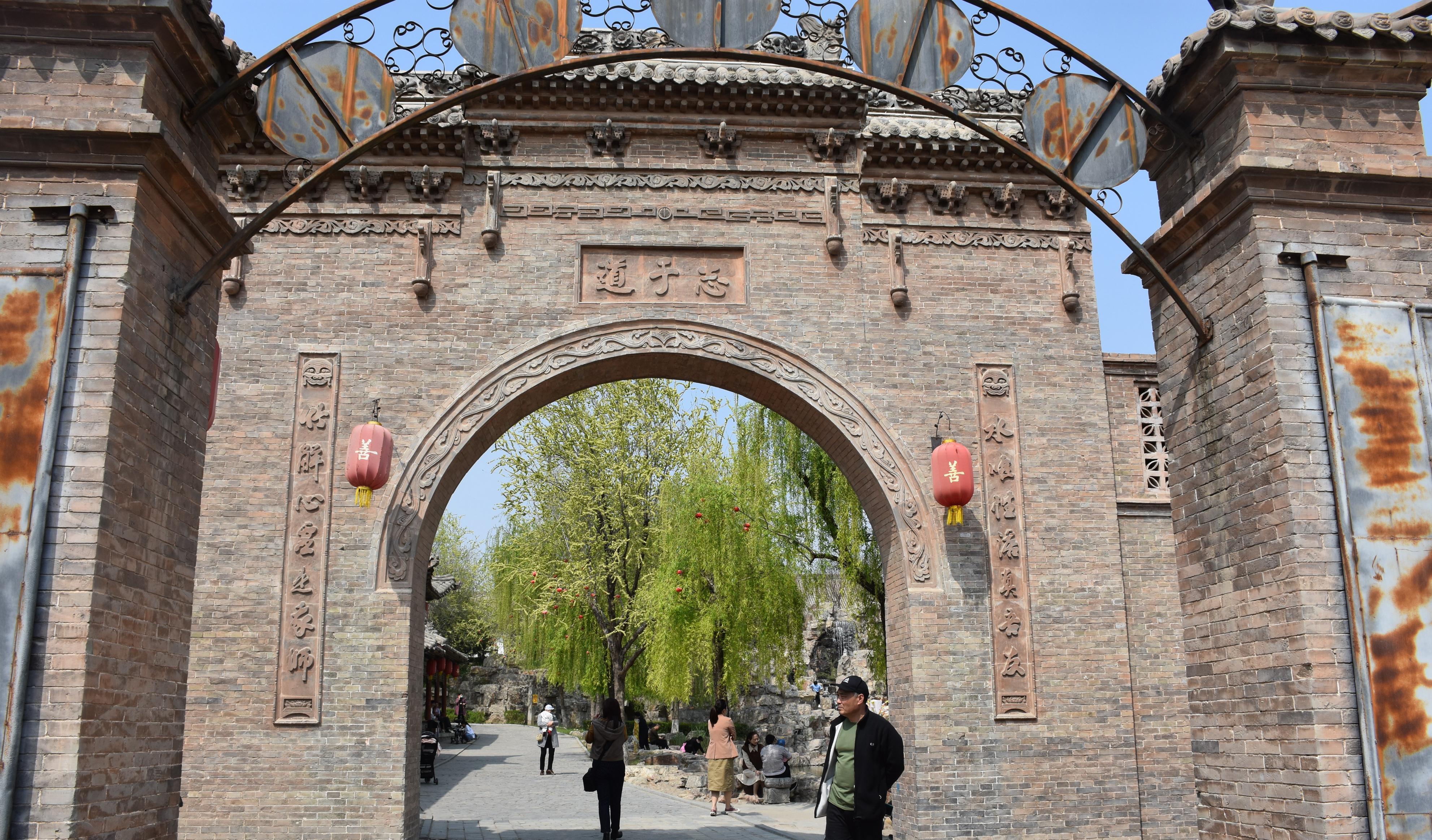 西安去喬家大院有多遠(yuǎn)_西安到喬家大院自駕游_從喬家大院到西安沿途景點(diǎn)