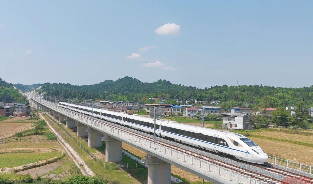 成都巴中火車_巴中成都火車_成都到巴中的火車怎么停運了