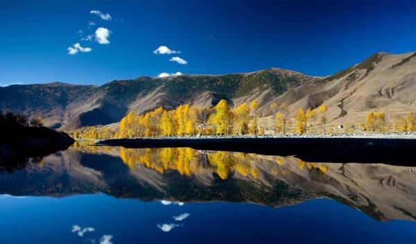 探秘川西：四川自駕游最美路線及神秘好去處推薦