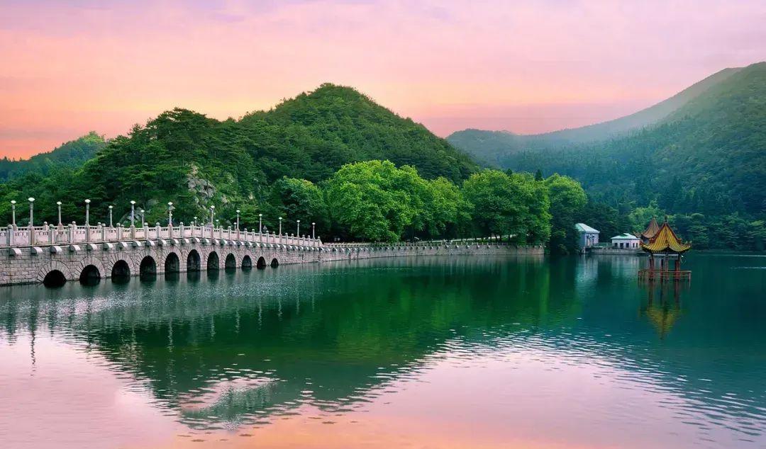 到廬山旅游多少錢_去廬山玩一趟要多少錢_到廬山風(fēng)景區(qū)