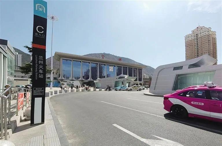 蘭州火車站圖片真實照片_蘭州火車站圖片真實_蘭州火車站圖片