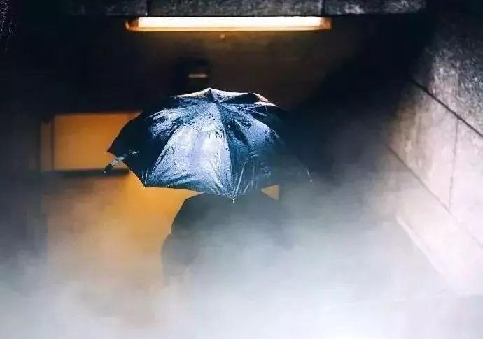 火車上硬座可以充電_火車充電硬座可以托運嗎_火車硬座可以充電嗎