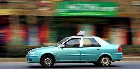 從昆明火車站到機場_火車昆明機場站到機場多遠_昆明機場到火車站有車嗎