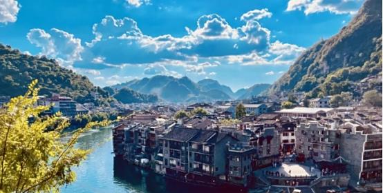 綿陽到貴州自駕游_自駕貴州綿陽游到貴陽多久_自駕貴州綿陽游到哪里好玩