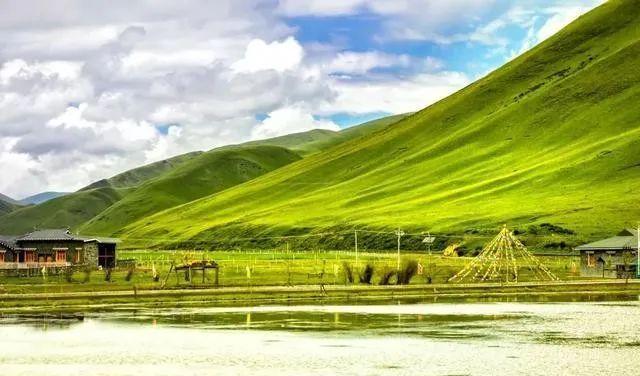 自駕西藏大美游攻略_自駕游西藏最美路線_大美西藏自駕游