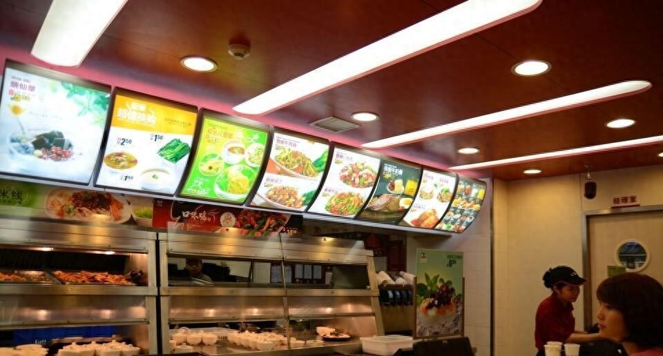 自駕游吃住_自駕游路上吃什么_自駕游路上帶吃的視頻