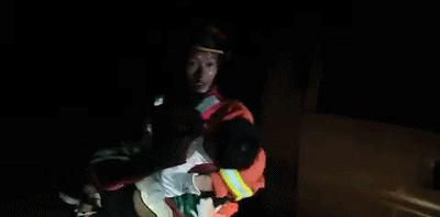 火車站那邊_屏邊火車站_火車站屏幕上的站臺是什么意思