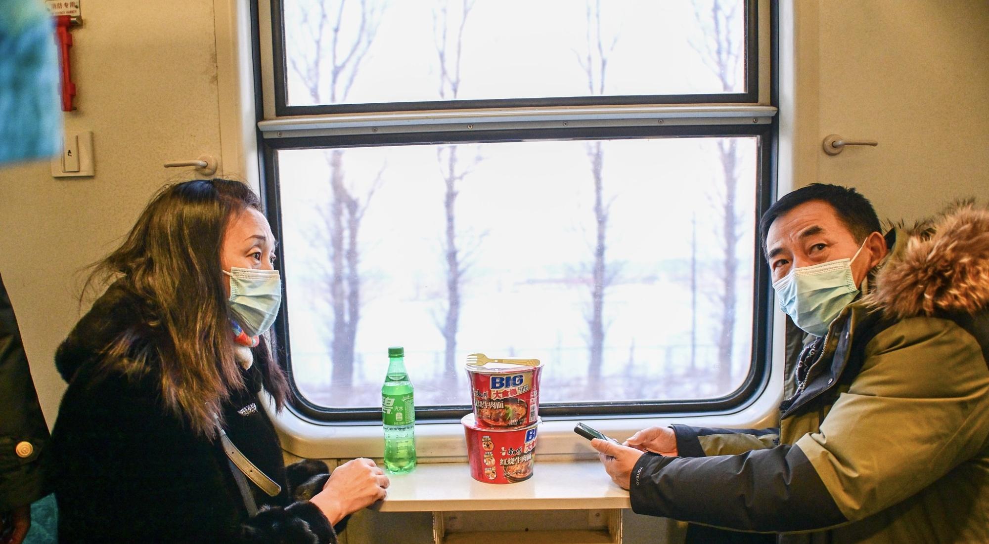 火車下鋪尺寸標準_火車下鋪_火車下鋪比上鋪貴多少錢