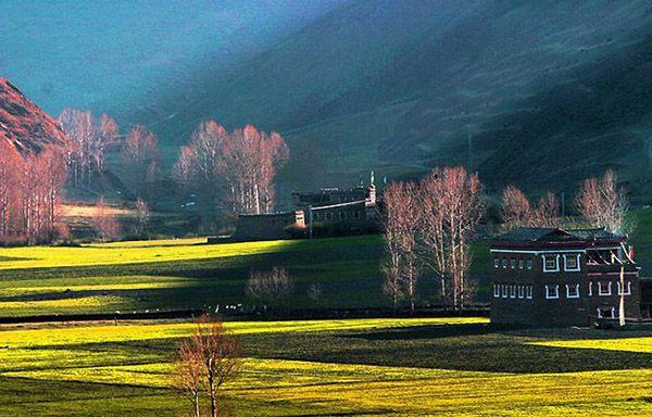 自駕成都康定游玩路線_成都自駕康定三日游_成都至康定自駕游