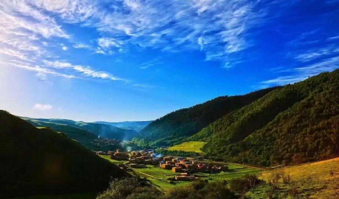 雅安到稻城亞丁開車多遠_雅安到稻城亞丁自駕游攻略_雅安到稻城亞丁自駕游