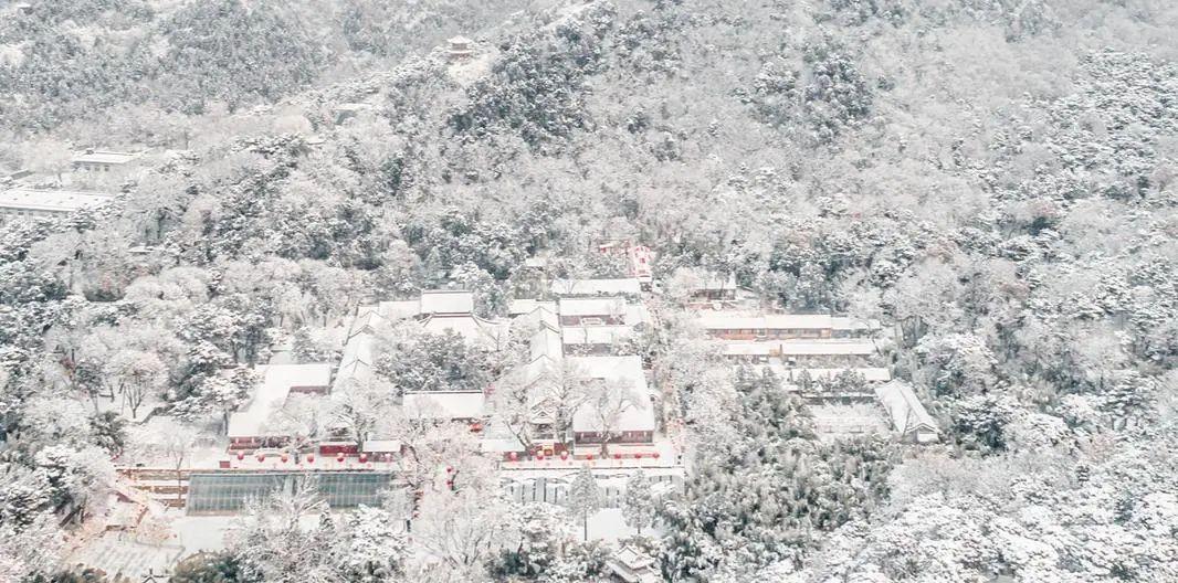 自駕紅螺寺路況_紅螺寺自駕游_紅螺寺游玩朋友圈說說