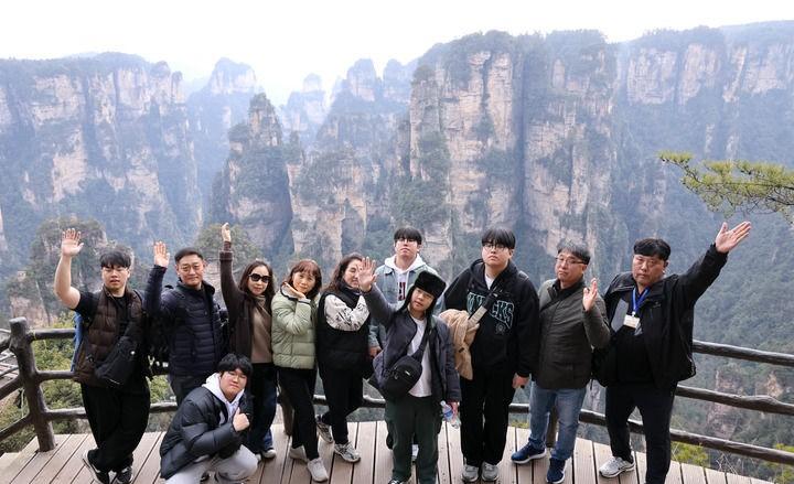 張家界旅游必去景點_張家界必看景點推薦_張家界旅游攻略必去景點順序