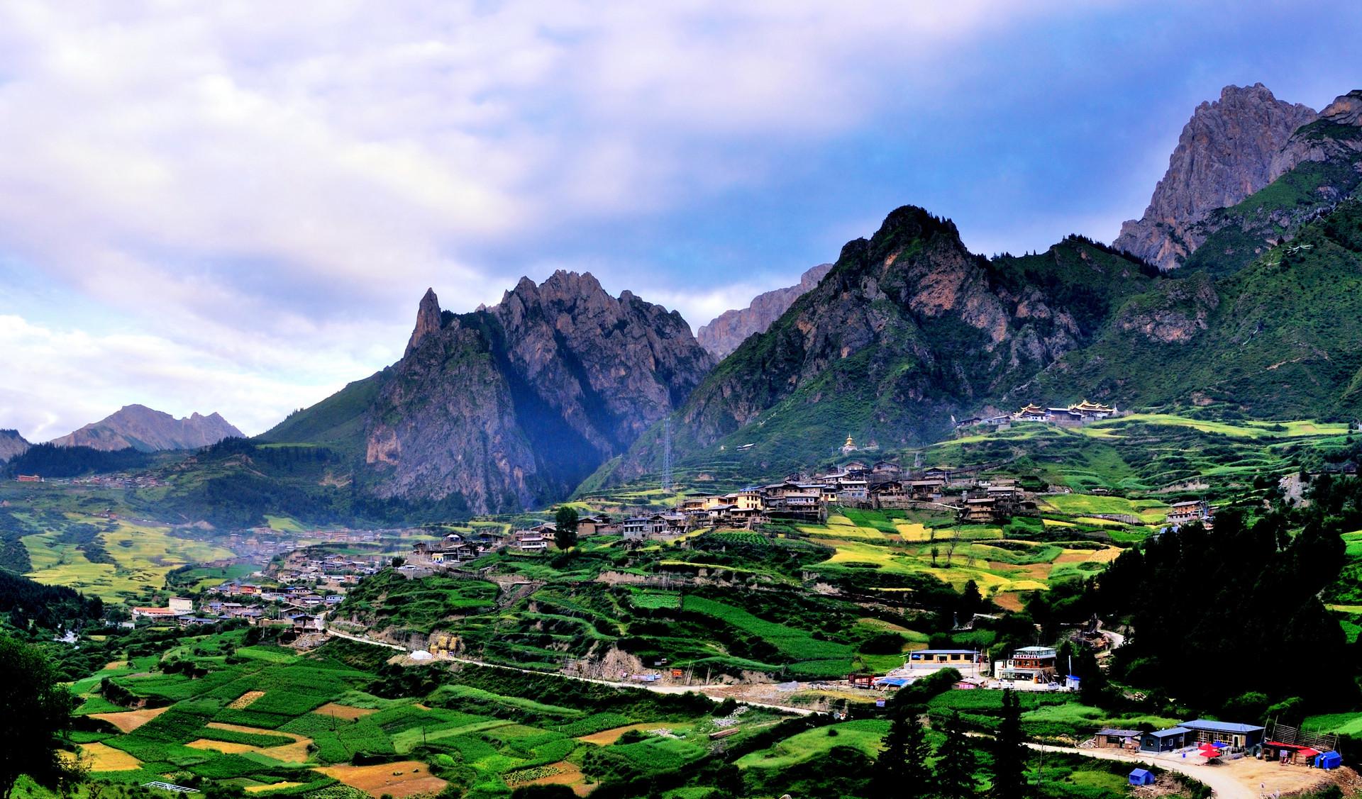 新疆北線旅游游記_新疆北線自駕游攻略_自駕攻略新疆北線游路線