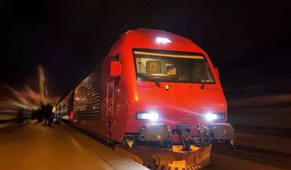 唐山至阜陽火車時刻表_阜陽到唐山的火車_唐山到阜陽火車站