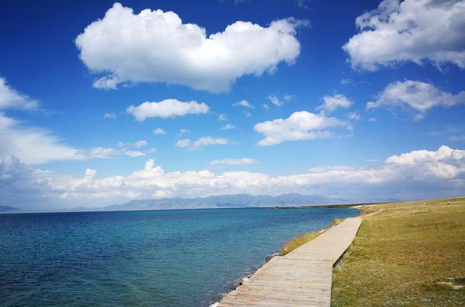 伊犁環(huán)線自駕旅游路線_伊犁大環(huán)線自駕游_伊犁環(huán)線游線路推薦