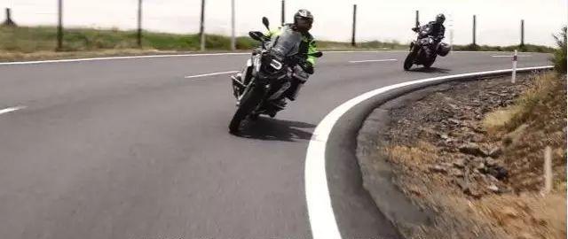 自駕游發布_適合自駕游發的說說_自駕游信息