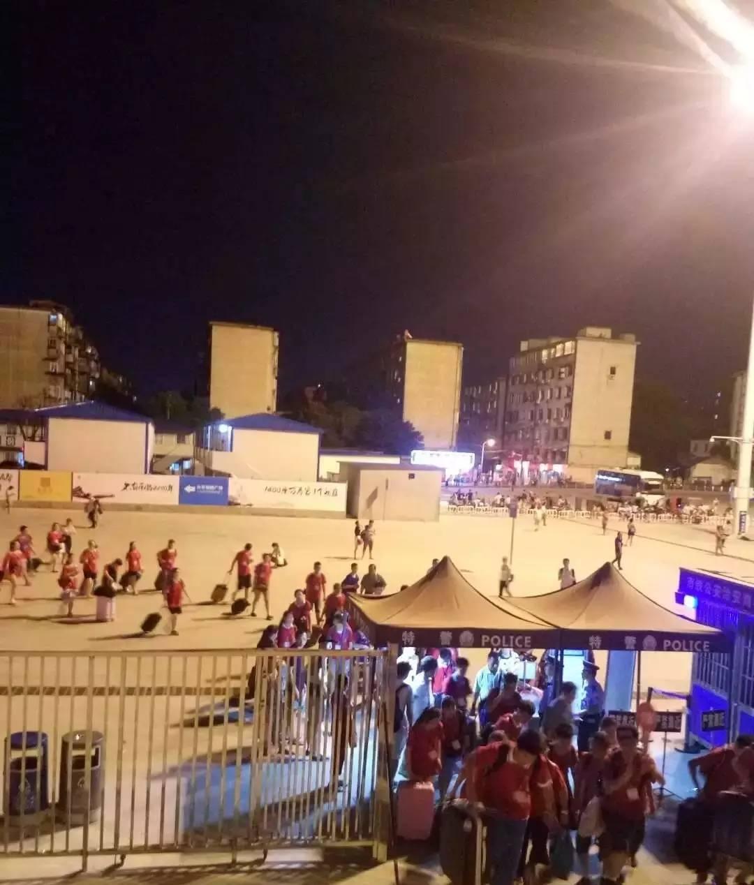 微信號販子的微信號靠譜嗎_旅游區信號不好怎么解決_旅游微信號