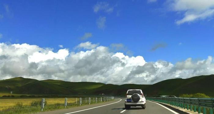 經(jīng)常自駕游,轎車?suv?到底該怎么選擇?!