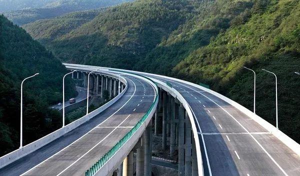 自駕游車輛選擇_自駕車輛推薦_自駕游用車首選