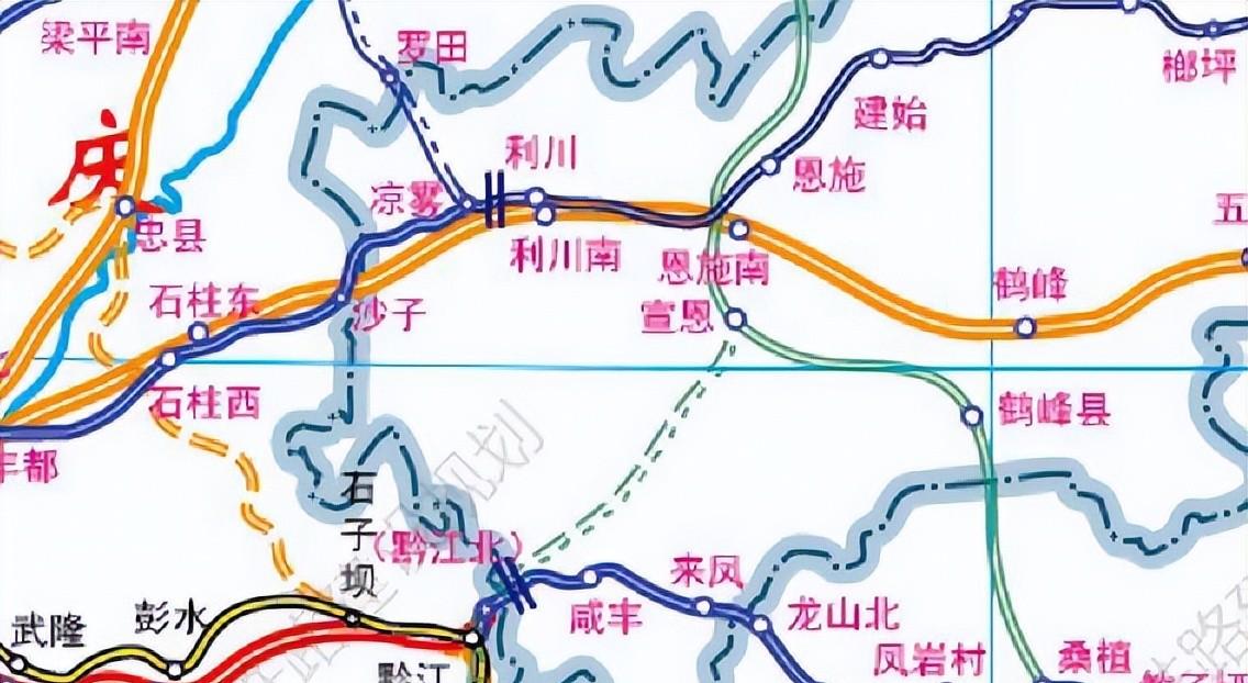 長陽火車_長陽火車站是不是停了_火車長陽站