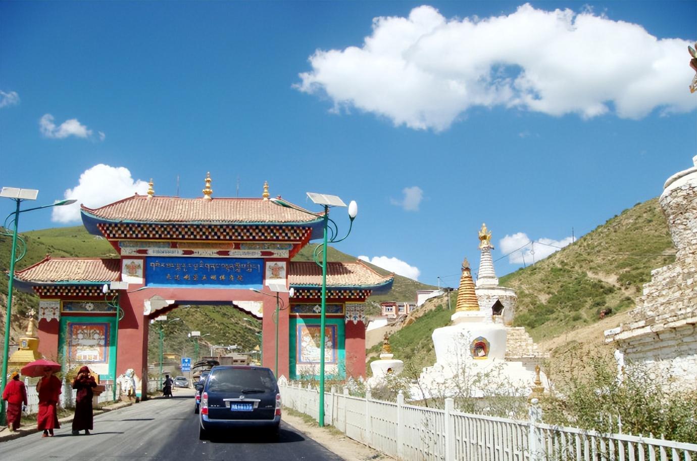 色達自駕游_自駕游色達如何訂票_自駕游色達需要多少錢