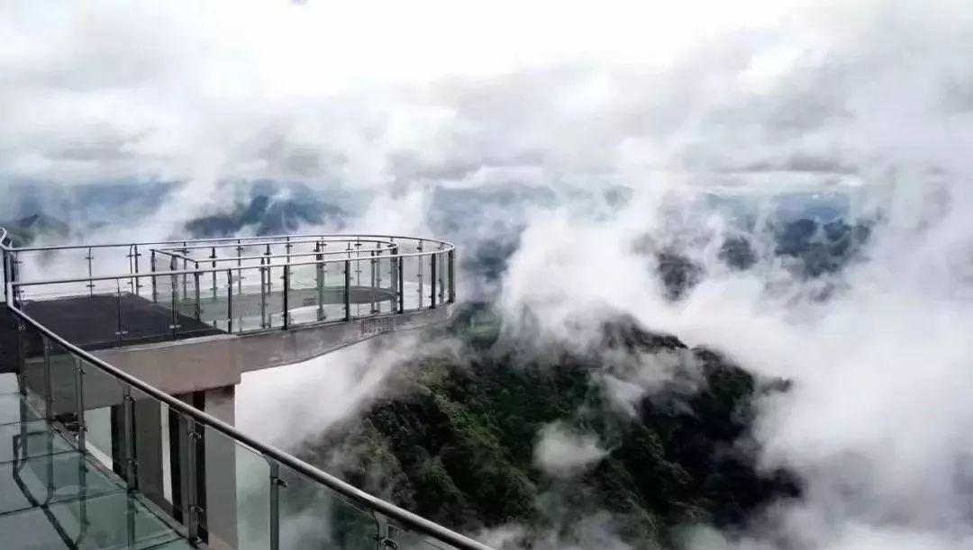 周邊玻璃橋_玻璃棧道橋_玻璃橋自駕游