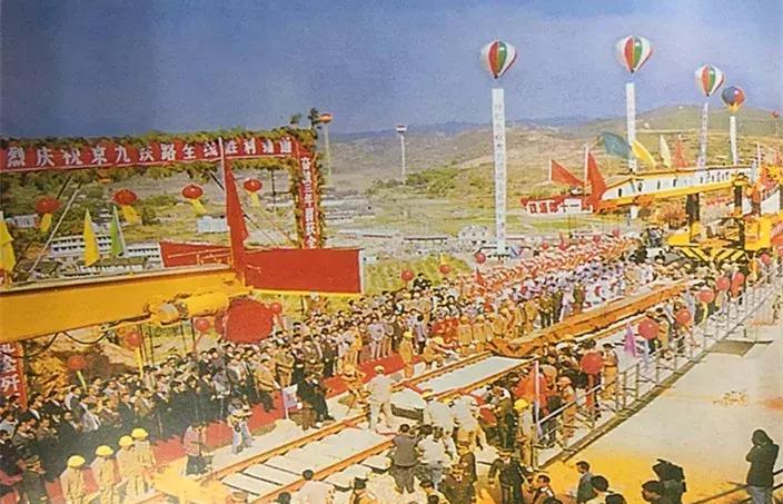 株洲到廣州火車時(shí)刻表_株洲到廣州的火車票_株洲到廣州的火車