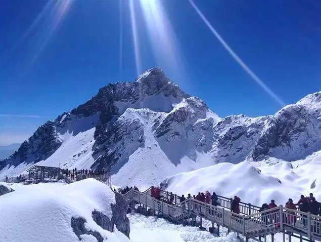 云南玉龍雪山旅游攻略，人手必備！