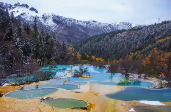 四川稻城亞丁幾月份去合適：推薦6月到8月底