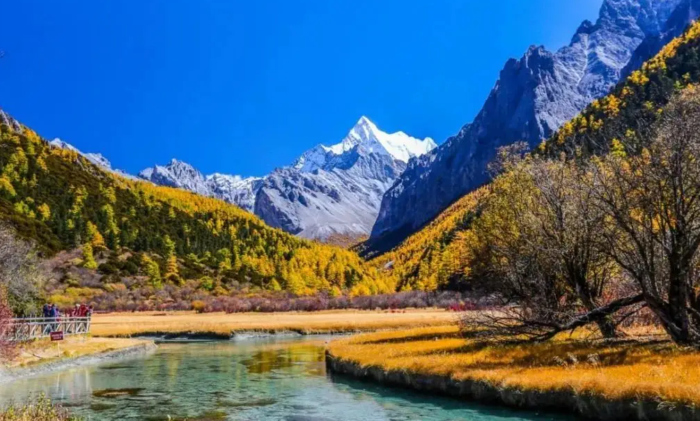 2022年超實用的稻城亞丁全攻略