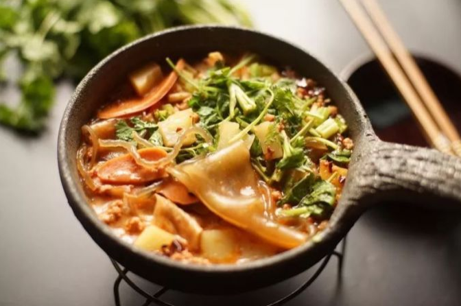 去黃果樹旅游,有什么好吃的特色美食推薦?